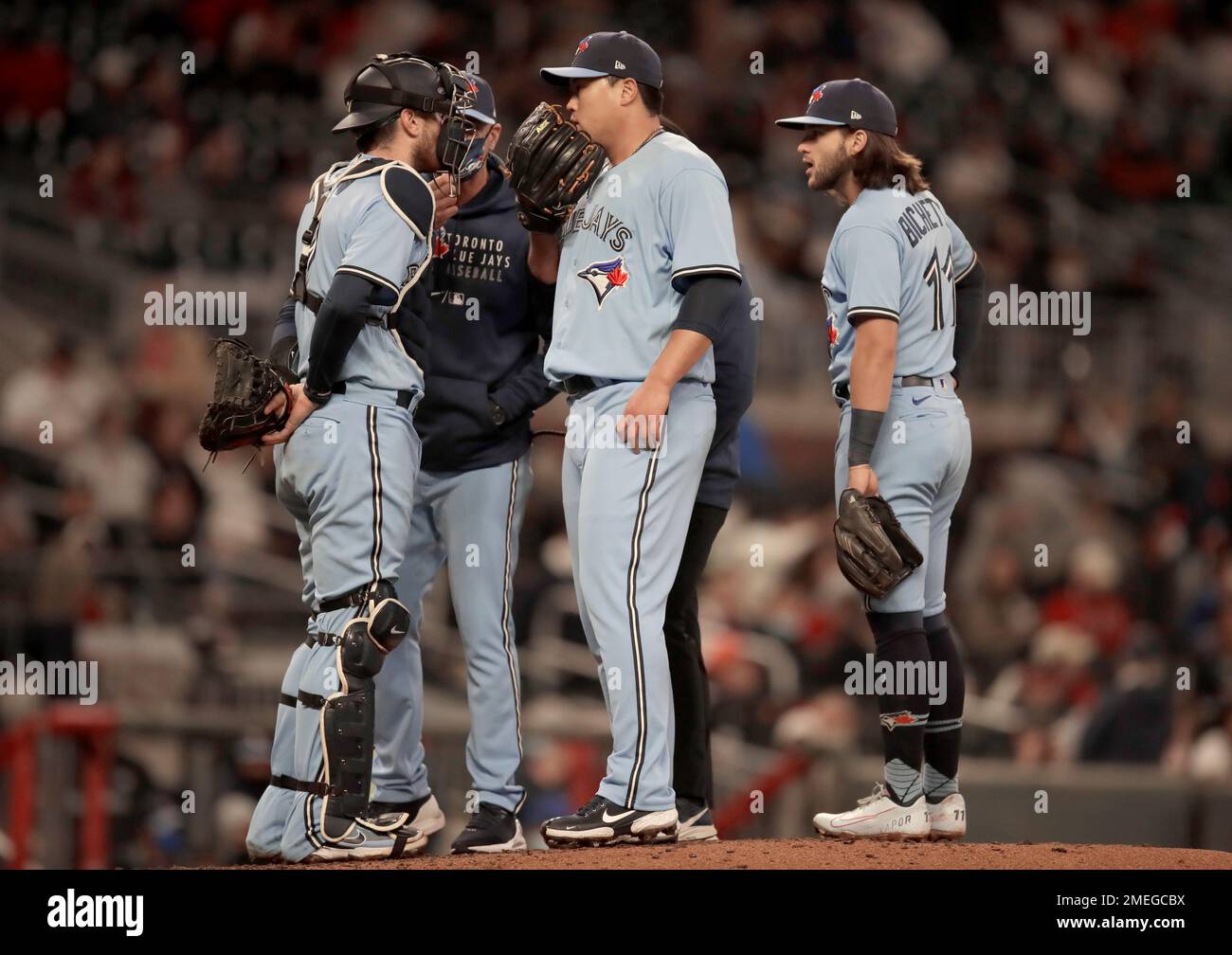 Toronto Blue Jays pitcher Hyun Jin Ryu works against the Atlanta Braves ...