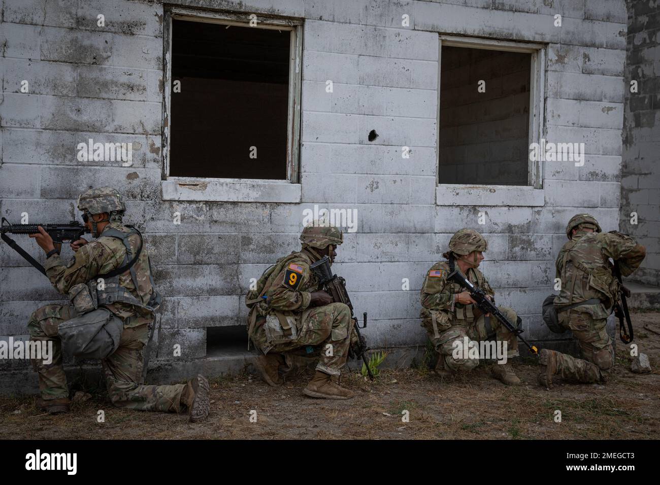 U.S. Army Soldiers assigned to 9th Squad, Blue Platoon prepare for room ...