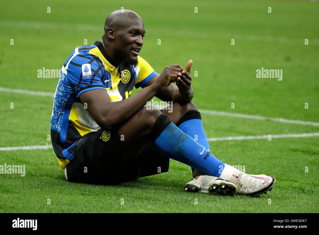 Inter Milan's Romelu Lukaku celebrates after scores the third goal of his  team during a Serie A soccer match between Inter Milan and Roma at the San  Siro stadium in Milan, Italy,