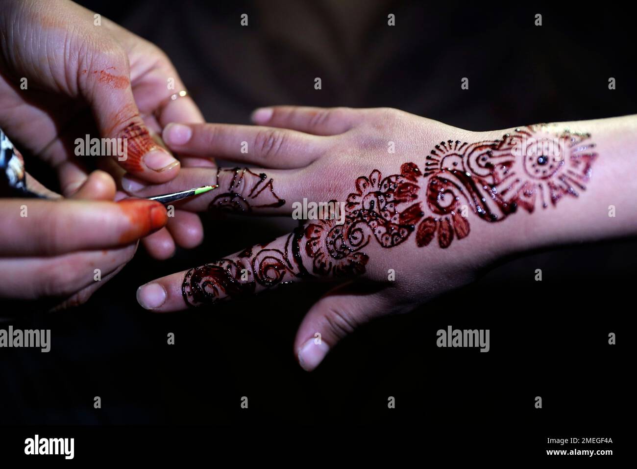 Mehndi by Sultana- Price & Reviews | Hyderabad Mehndi Artists