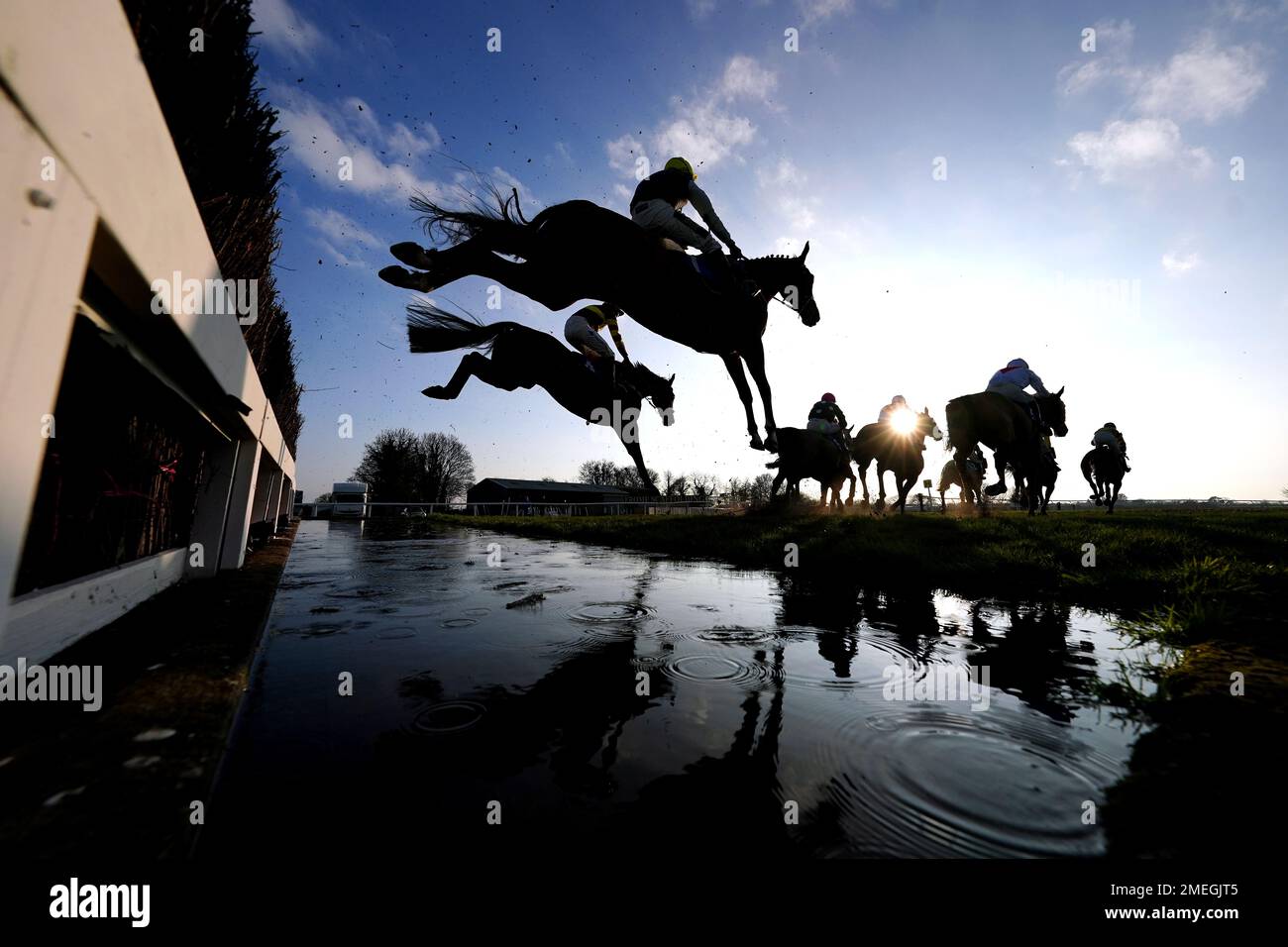 Wincanton racecourse 2023 hires stock photography and images Alamy
