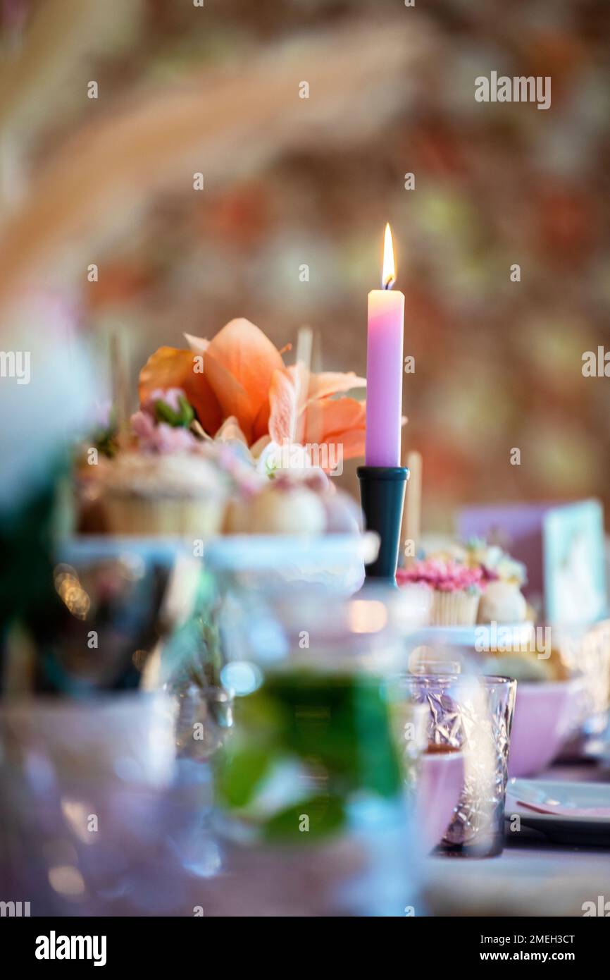 Table setting at a luxury wedding or party, babyshower, birthday and  Beautiful flowers, cake,candles decortation on the table Stock Photo - Alamy