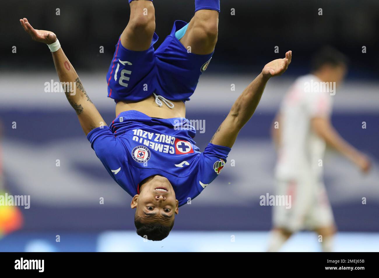 Cruz Azul's Orbelin Pineda celebrates scoring his side's opening goal