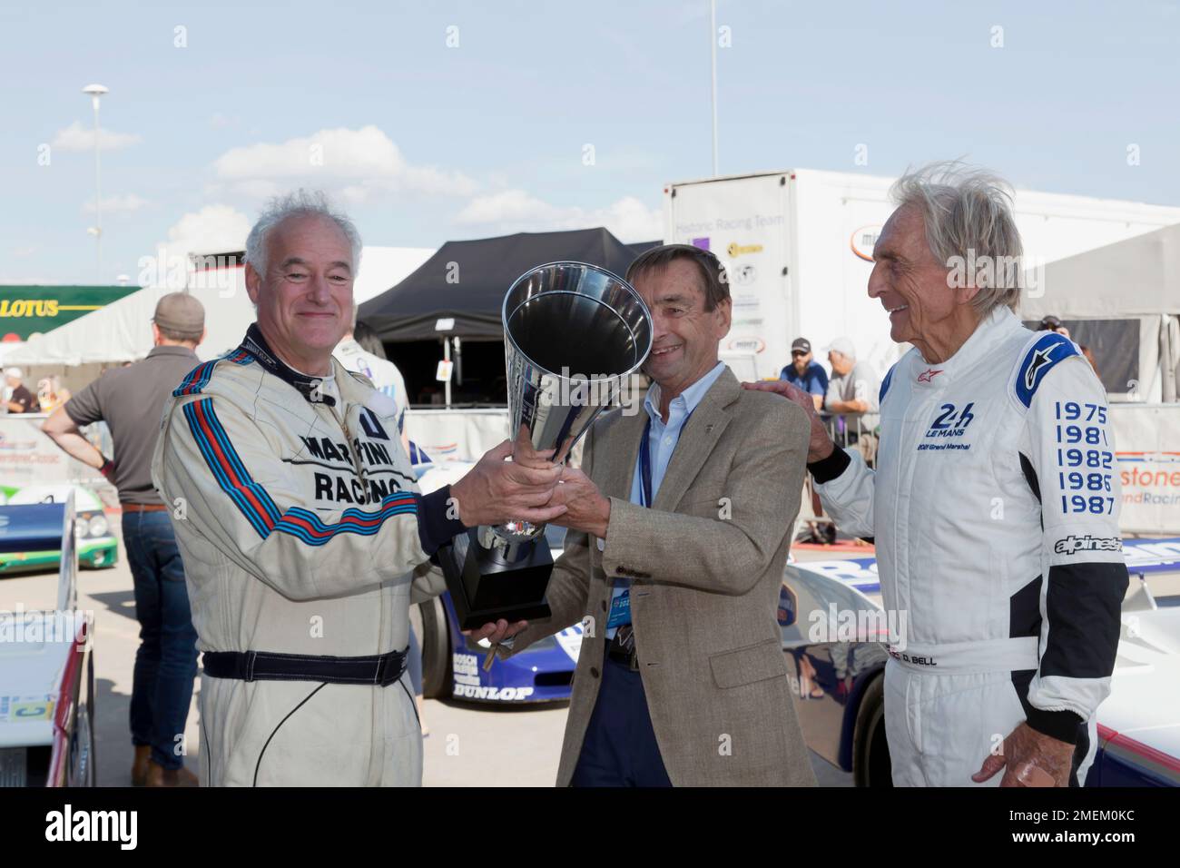 Stuart Graham presenting the Scarf & Goggles Award, to  Henry Pearmen and Derek Bell, before the Demonstration to mark the Anniversary of Group Stock Photo