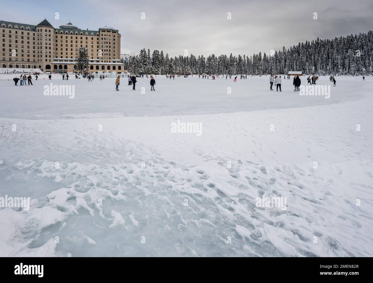 Lake Louise Ice Skating: Everything You NEED to Know (2023)