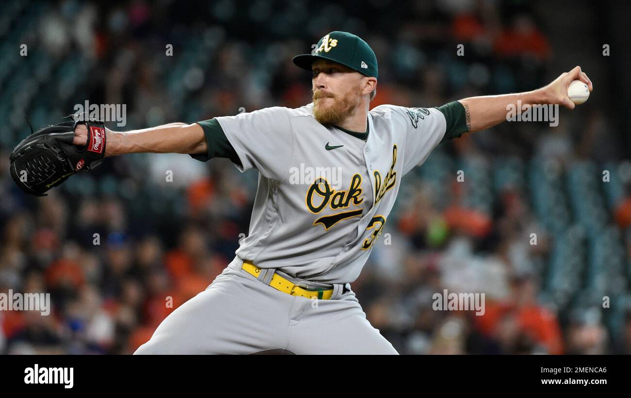 Jake Diekman of the Chicago White Sox pitches in the seventh