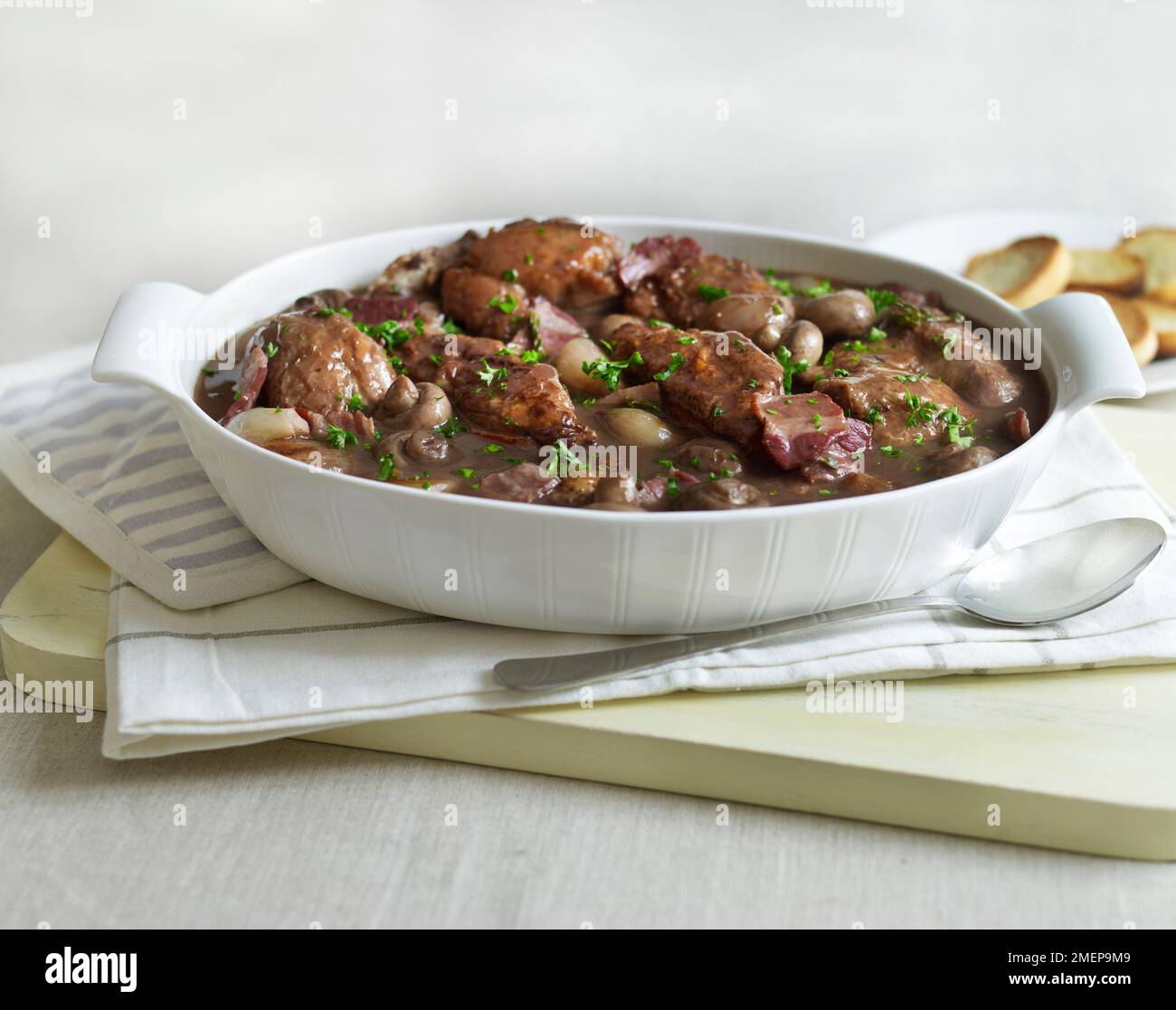 Coq au vin Stock Photo - Alamy