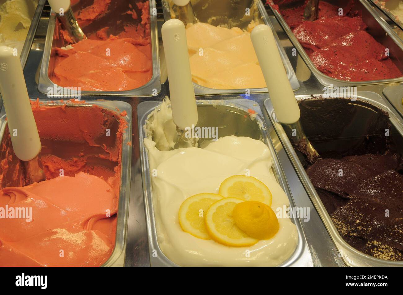 Italy, Lazio, Rome, Organic gelati by Origini Gelateria near Pantheon