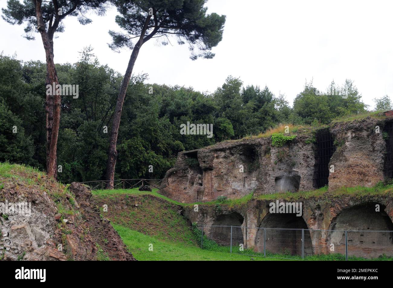 Italy, Lazio, Rome, Esquiline Hill, ruins of the Cisterna delle Sette