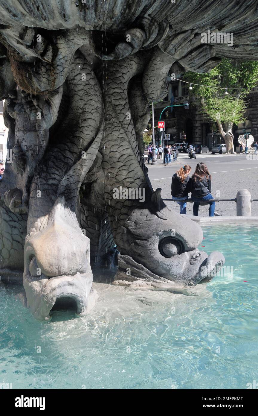 Italy, Lazio, Rome, Quirinal Hill, Piazza Barberini, Bernini's Fontana del Tritone, fish detail Stock Photo