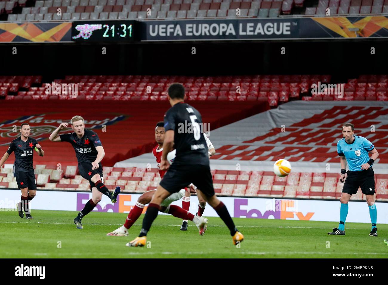 Slavia Prague 0-4 Arsenal: Relentless Gunners roar into Europa League  semi-finals - Mirror Online