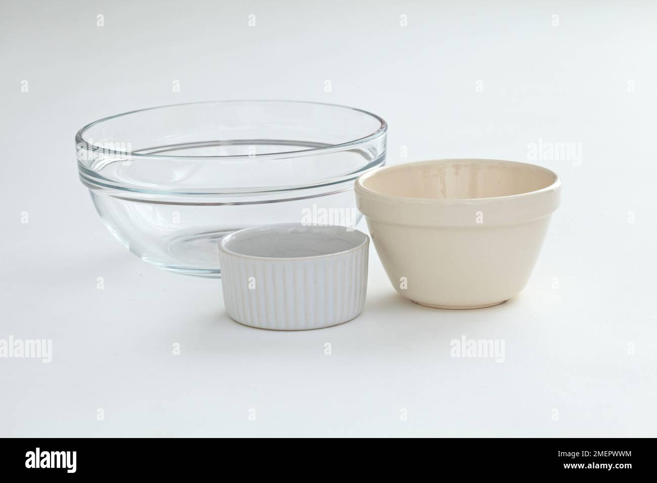 Three glass bowls hires stock photography and images Alamy