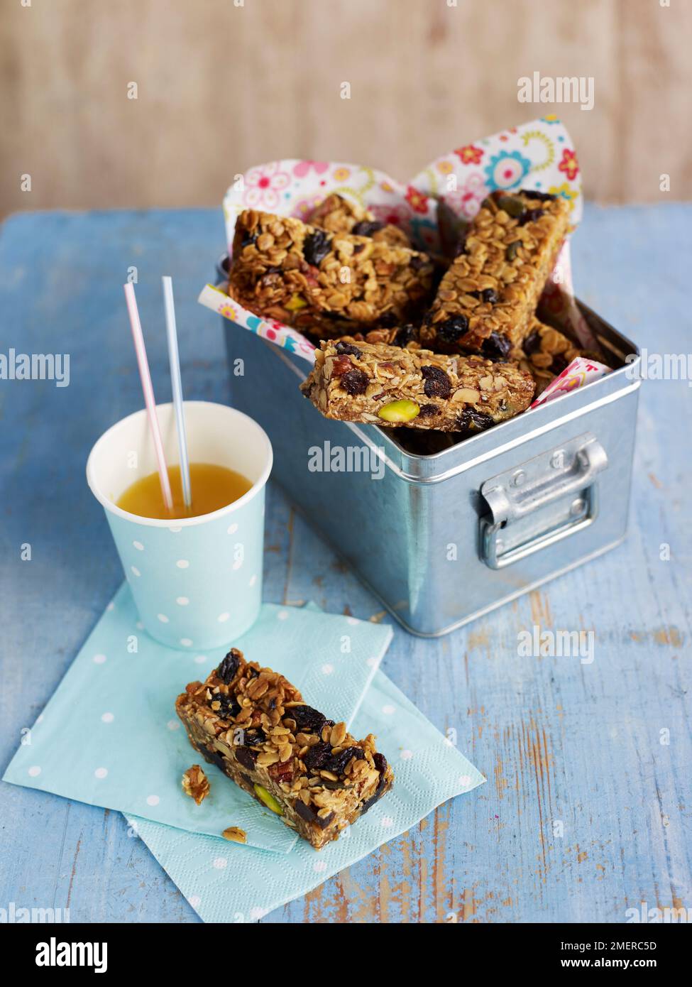 Muesli bars (cereal and fruit bars) and drink Stock Photo Alamy