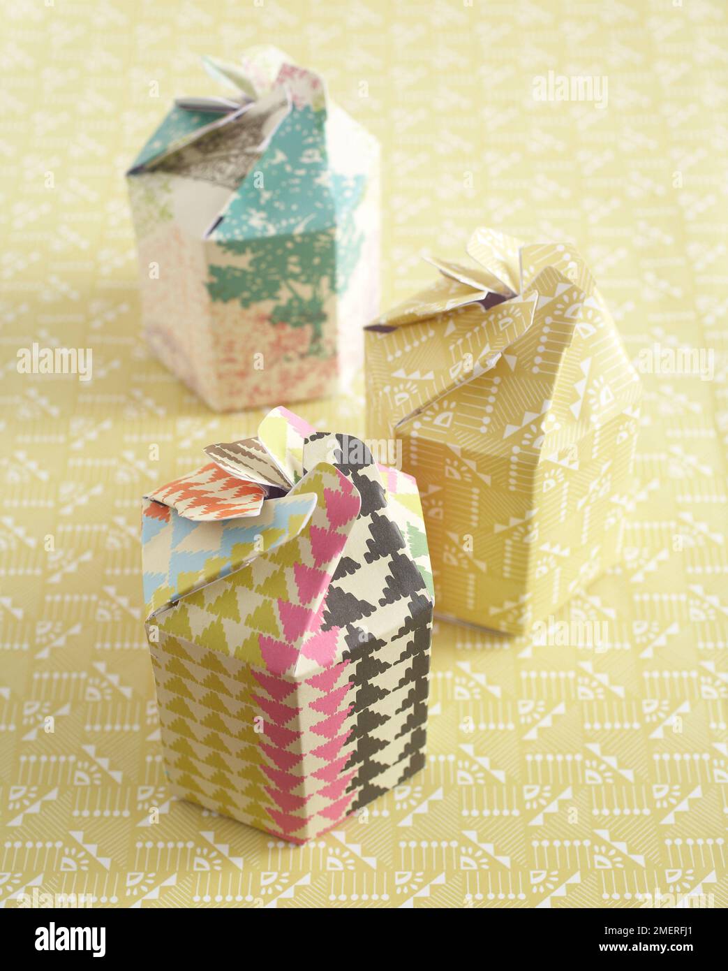 Twist top boxes hires stock photography and images Alamy