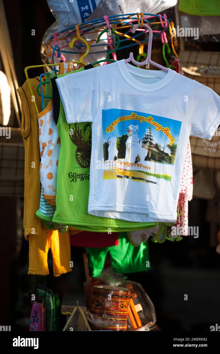 Myanmar, Mandalay region, Mandalay, Mandalay Hill, souvenir t-shirts Stock Photo