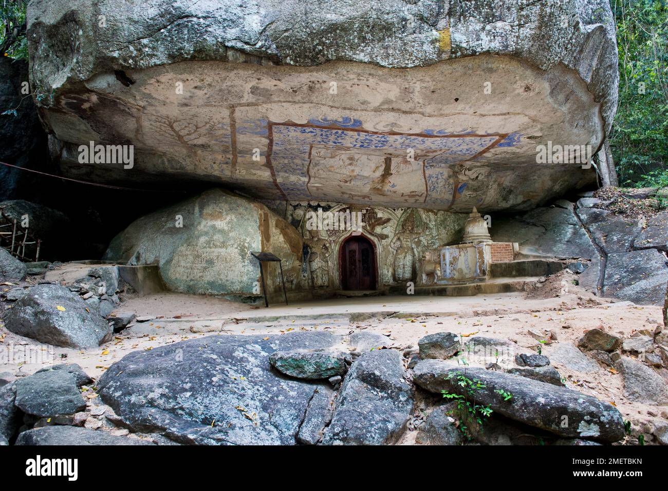 Monaragala Rajamaha Viharaya, Province of Uva, Sri Lanka Stock Photo ...