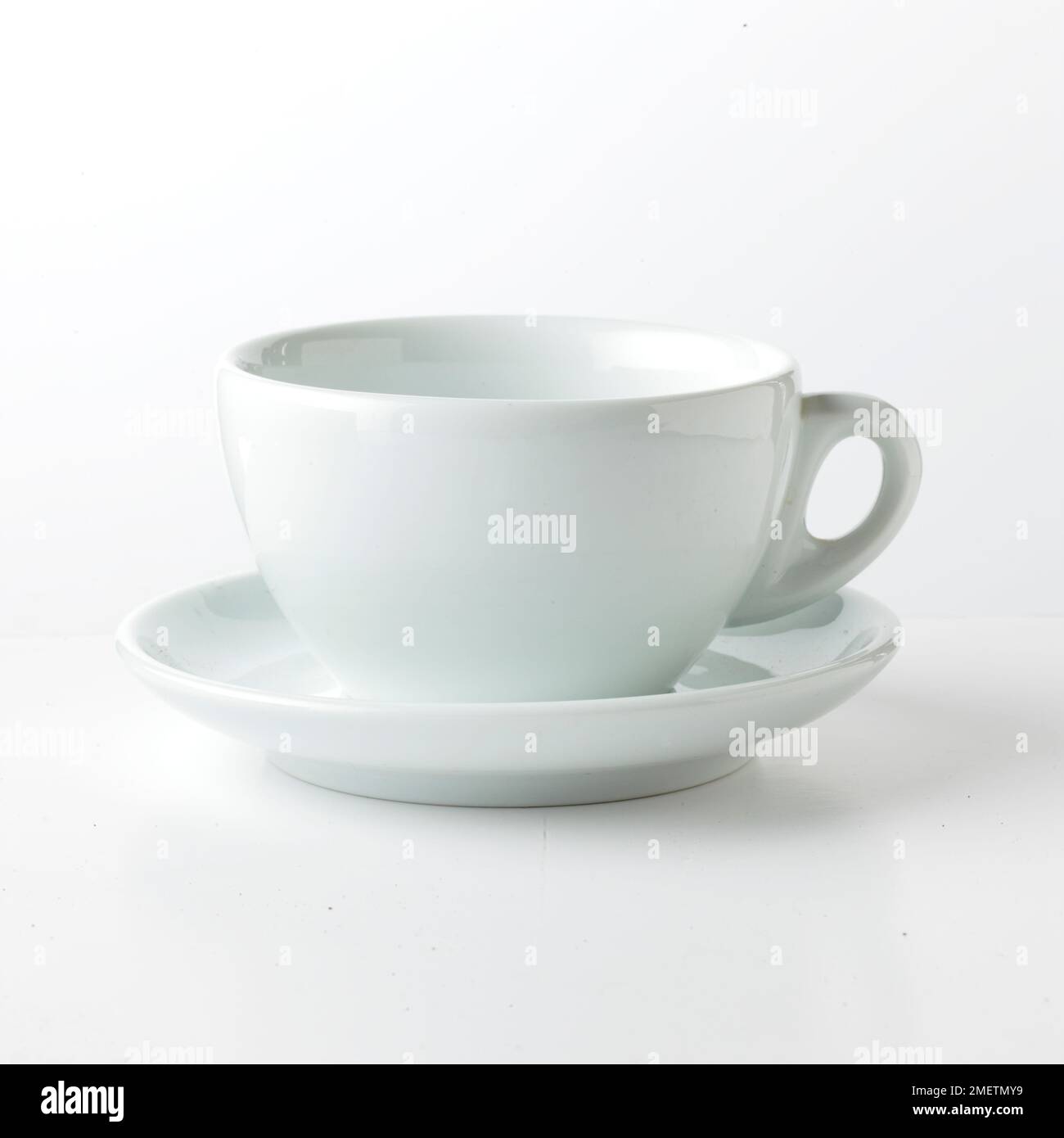 White 300ml Cup And Saucer Stock Photo Alamy white-300ml-cup-and-saucer-stock-photo-alamy