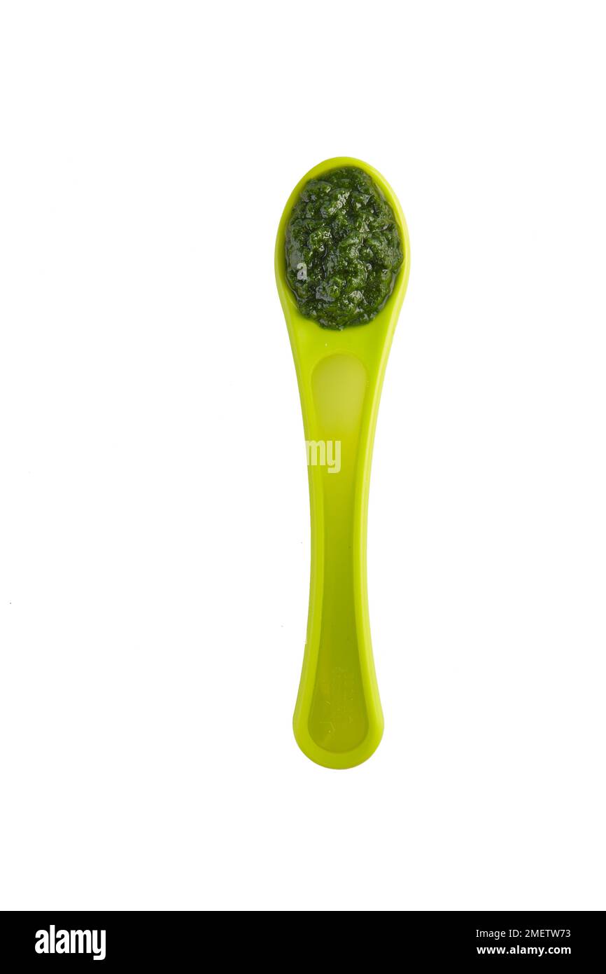 Spinach cooked cutout hires stock photography and images Alamy