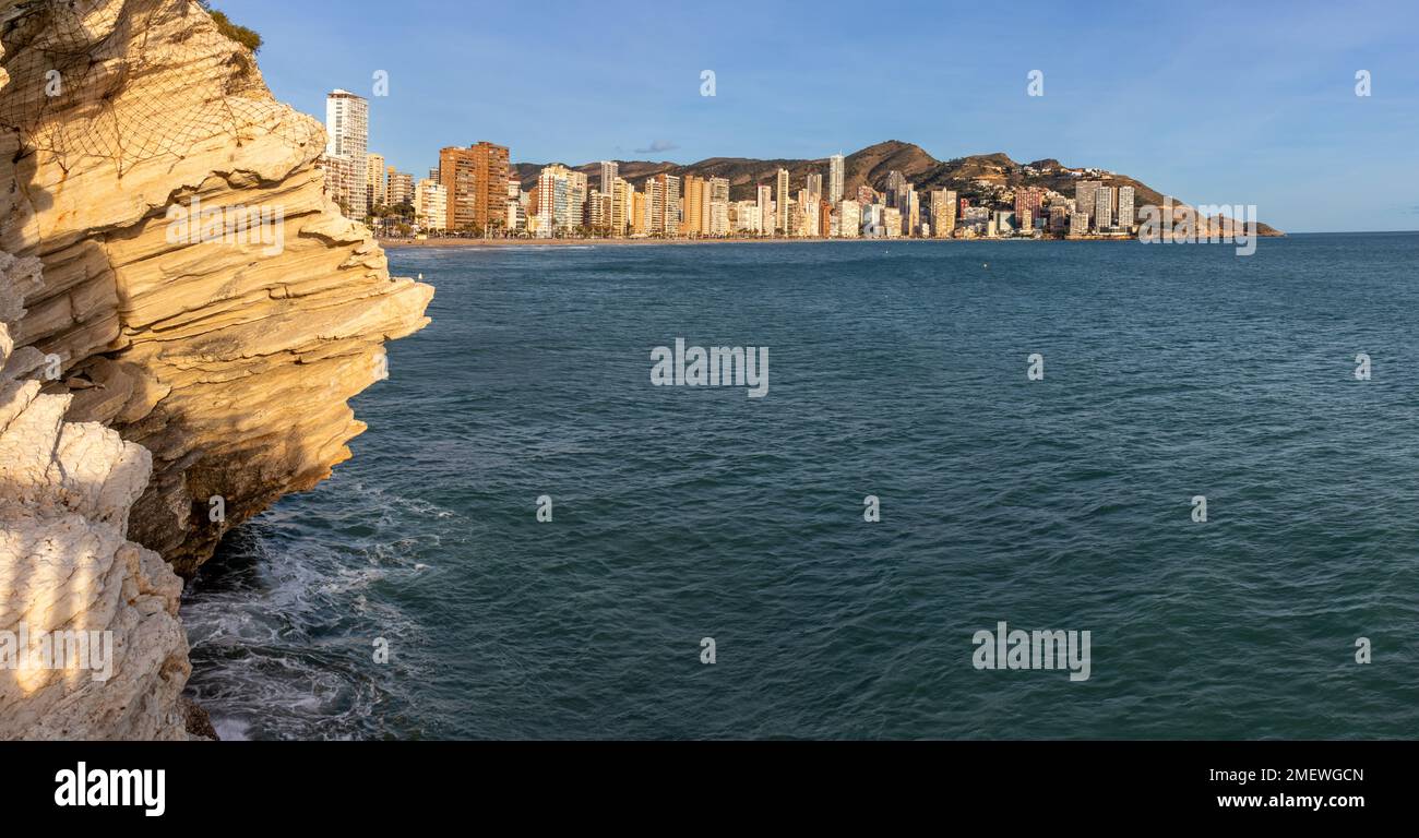 Desde el balcón del Mediterráneo, Benidorm, España, vista panorámica de la playa de Levante. Stock Photo