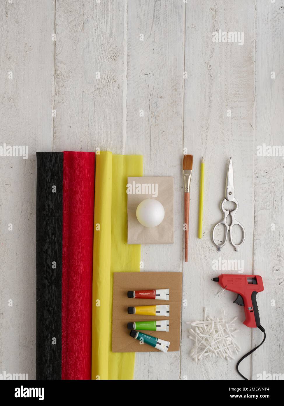 Papercraft Poppy Materials Stock Photo Alamy