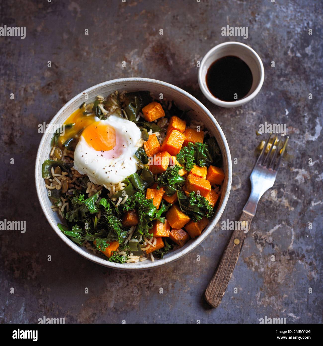 Brown Rice Bowl Stock Photo - Alamy