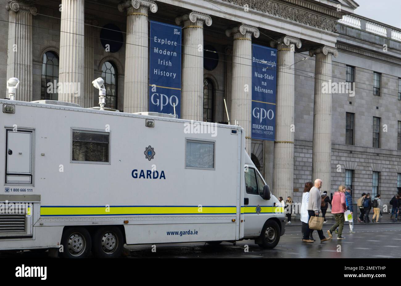 The mobile Garda Van in O’Connell Street, Dublin, Ireland. A semi permanent presence as they await the opening of a new station. Stock Photo