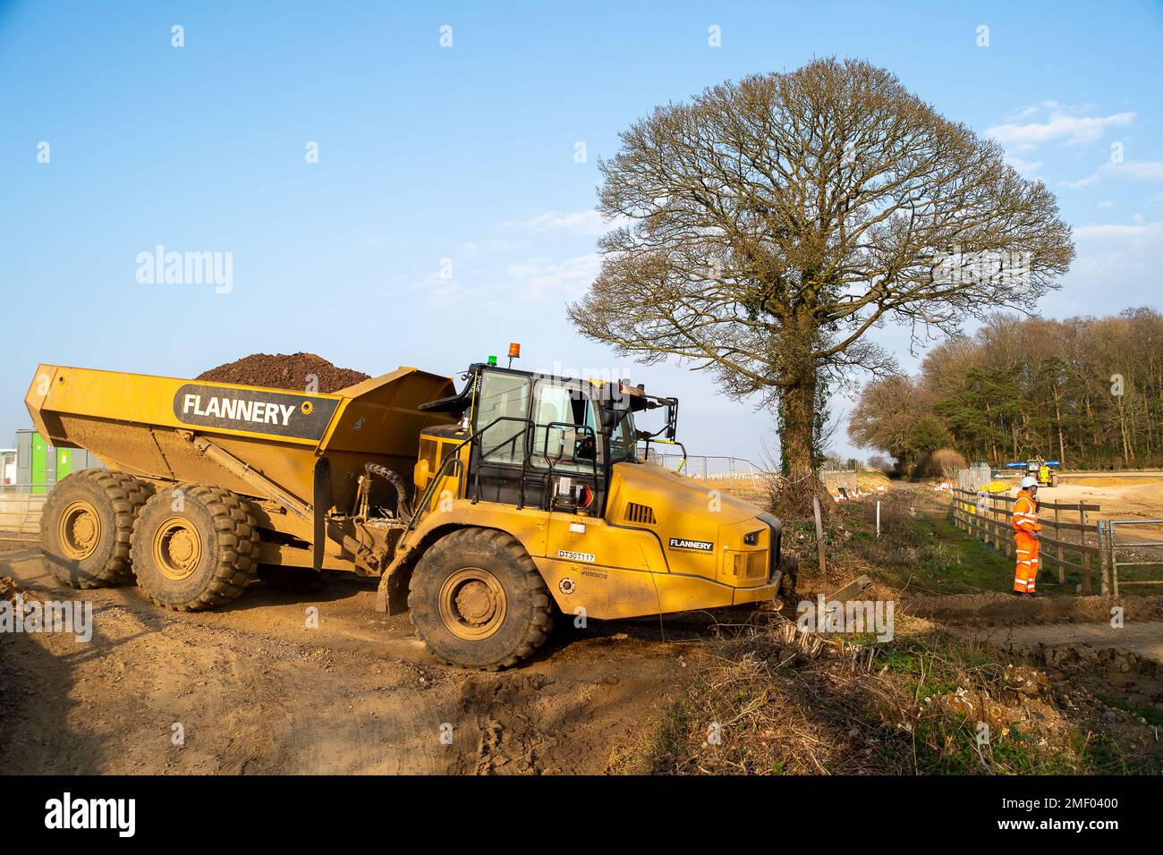 Wendove Dean, Aylesbury Vale, UK. 24th March, 2022. HS2 are building an