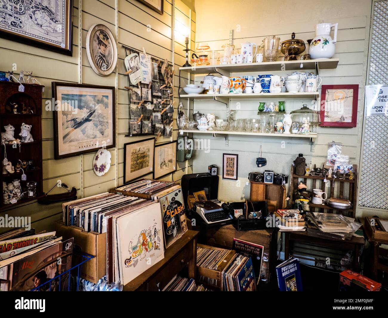 Antique store, Cumberland, Maryland Stock Photo Alamy