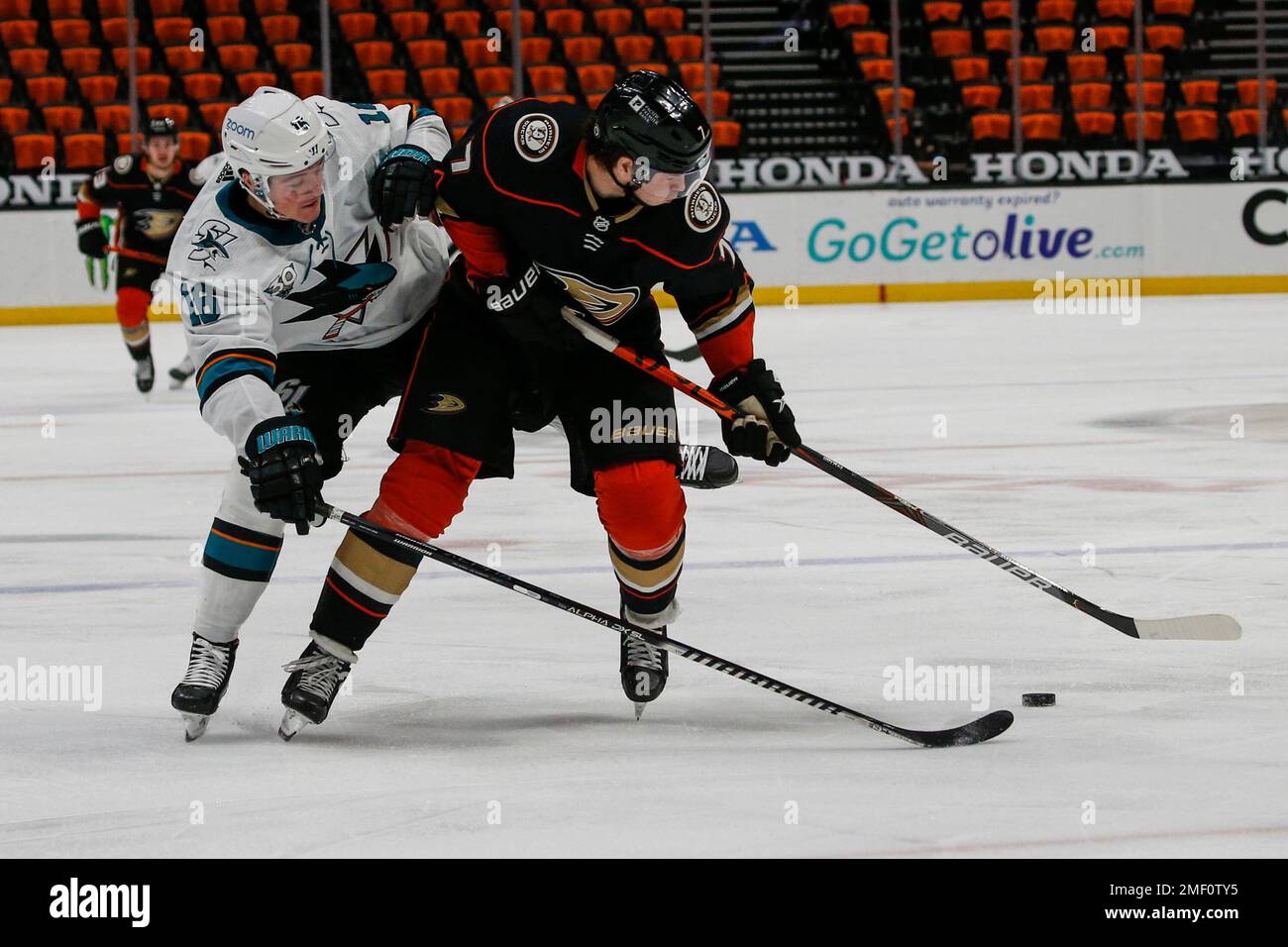 Los Angeles, California, USA. 12th Apr, 2018. Anaheim Ducks' forward Ryan  Kesler (17) vies with San Jose Sharks' forward Evander Kane (9) during the  Game 1 of an NHL hockey first-round playoff