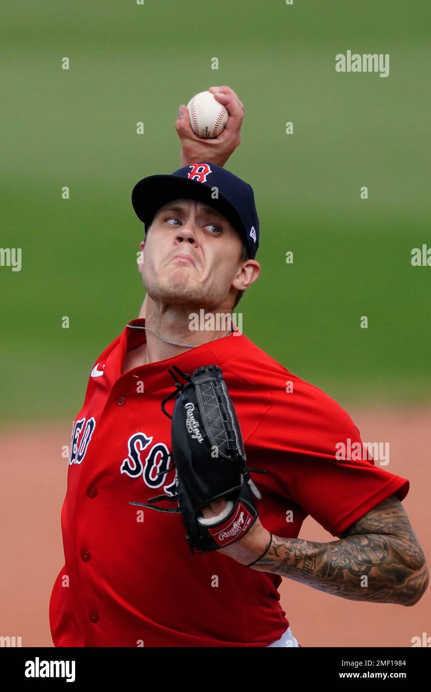 Boston Red Sox starting pitcher Tanner Houck (89) works against