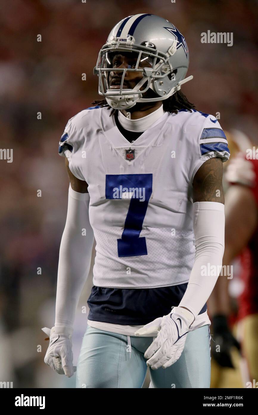 cowboys diggs 7