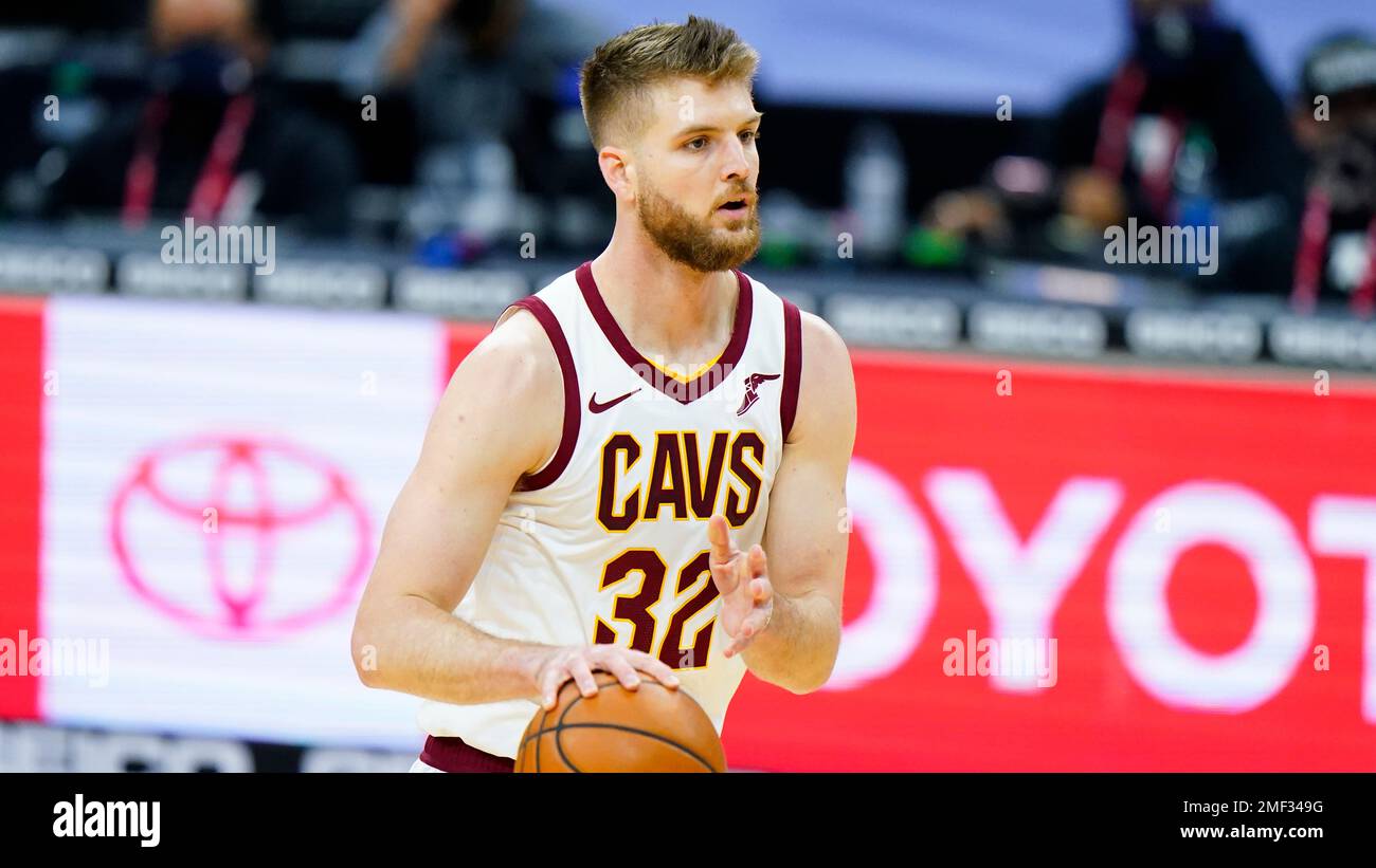Dean Wade - Cleveland Cavaliers - Game-Issued Association Edition