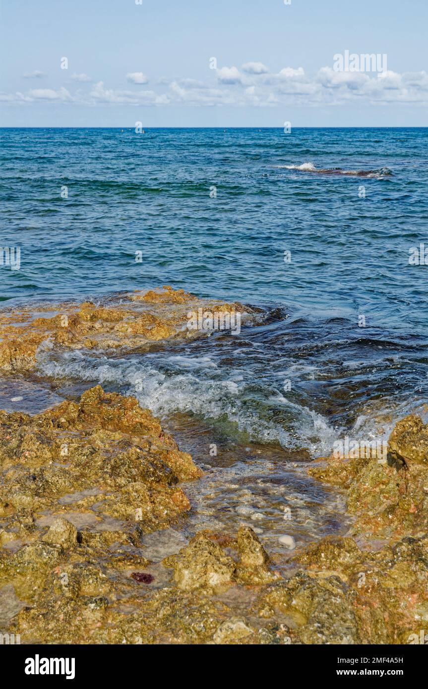Coastal sea ocean water view hi-res stock photography and images - Alamy