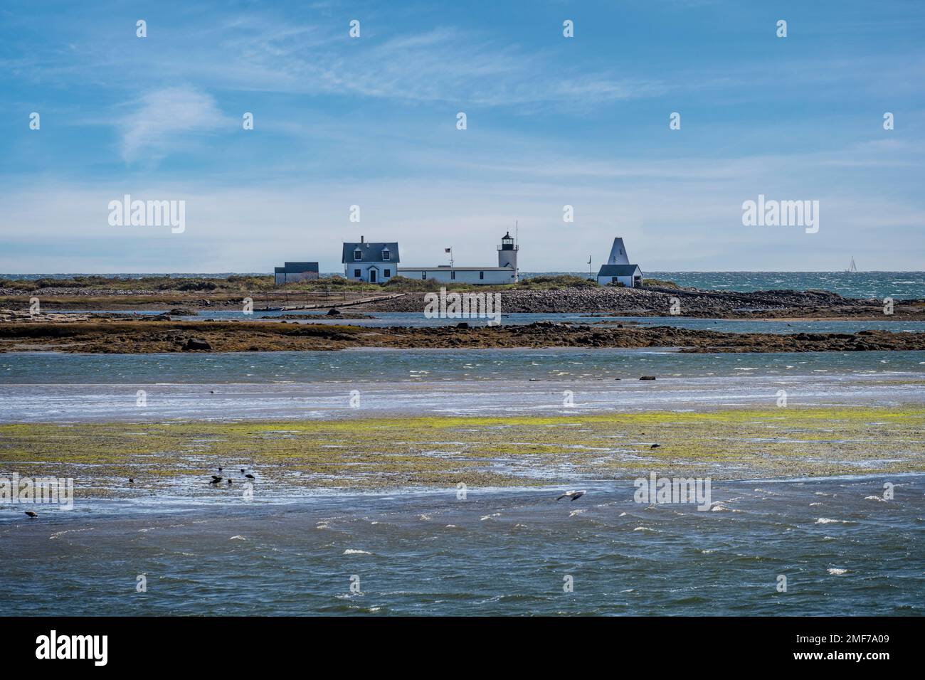 Goat Island lighthouse in Maine Stock Photo Alamy