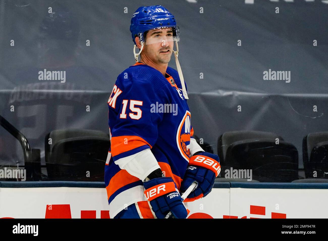 New York Islanders' Cal Clutterbuck (15) warms up before an NHL hockey game  against the New Jersey Devils Thursday, Jan. 21, 2021, in Uniondale, N.Y.  (AP Photo/Frank Franklin II Stock Photo - Alamy