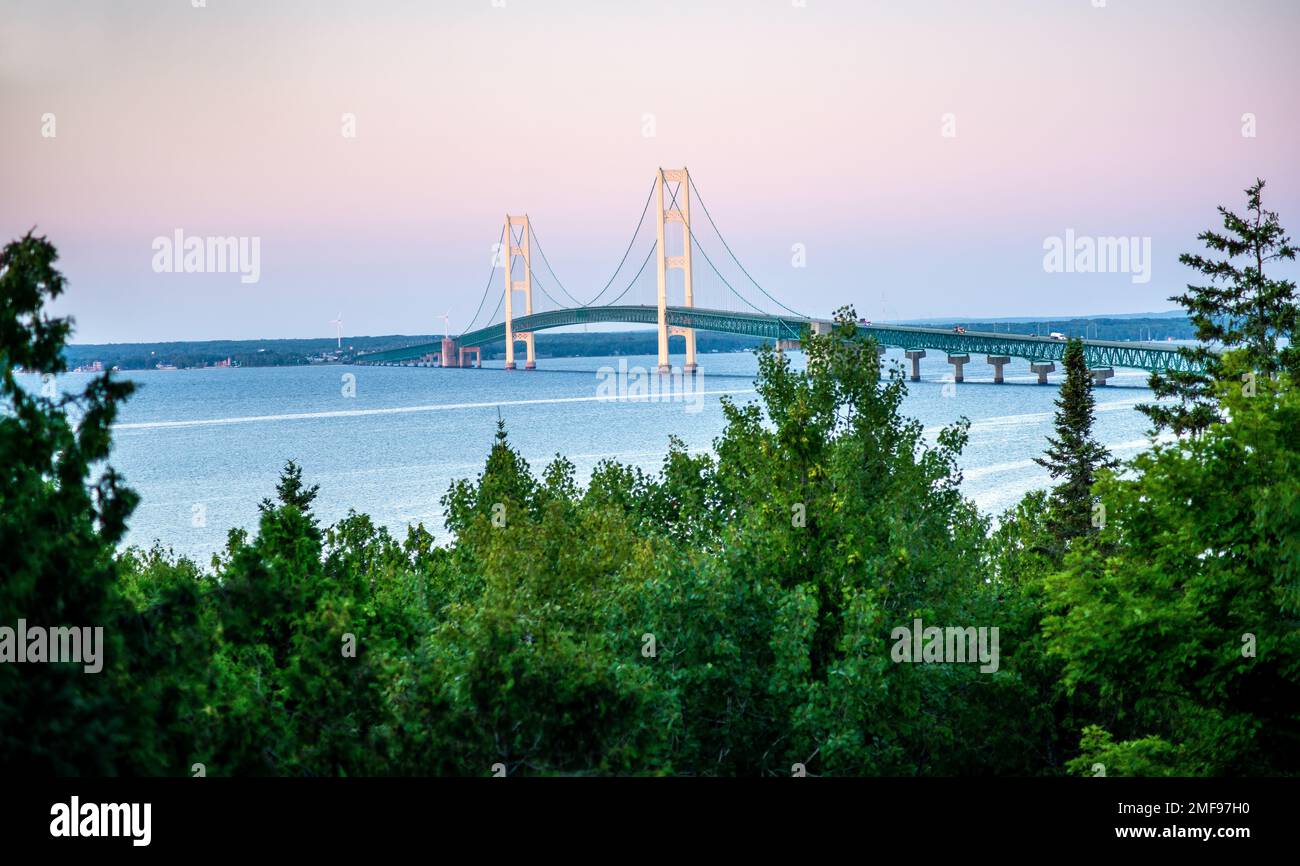 Mac Bridge view from St.Ignace state park at sunrise Stock Photo Alamy