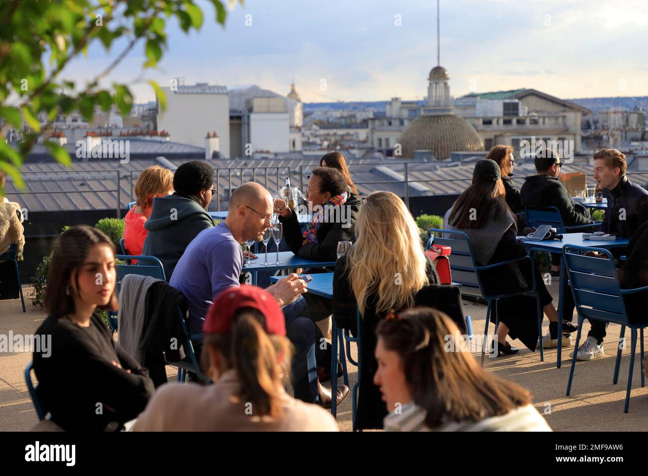 Au Printemps Rooftop Terrace cafe restaurant with customers.Au Printemps Haussmann department store.Paris.France Stock Photo