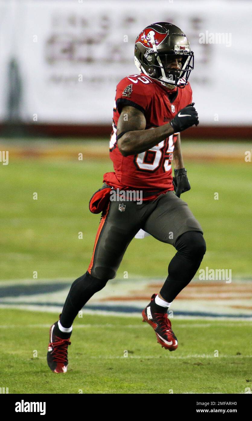 Steelers Football Antonio Brown In Bucs Uniform Landover, United