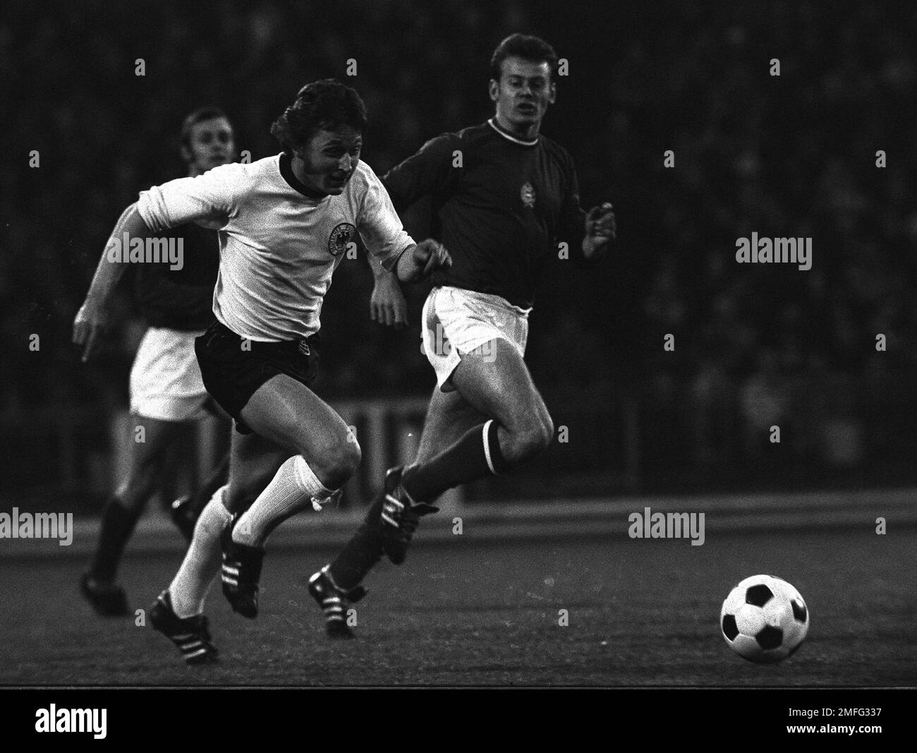 28 03 1972 Black And White Stock Photos Images Alamy wyden-senate-the-senator-leading-the-charge-against-rfk-jr