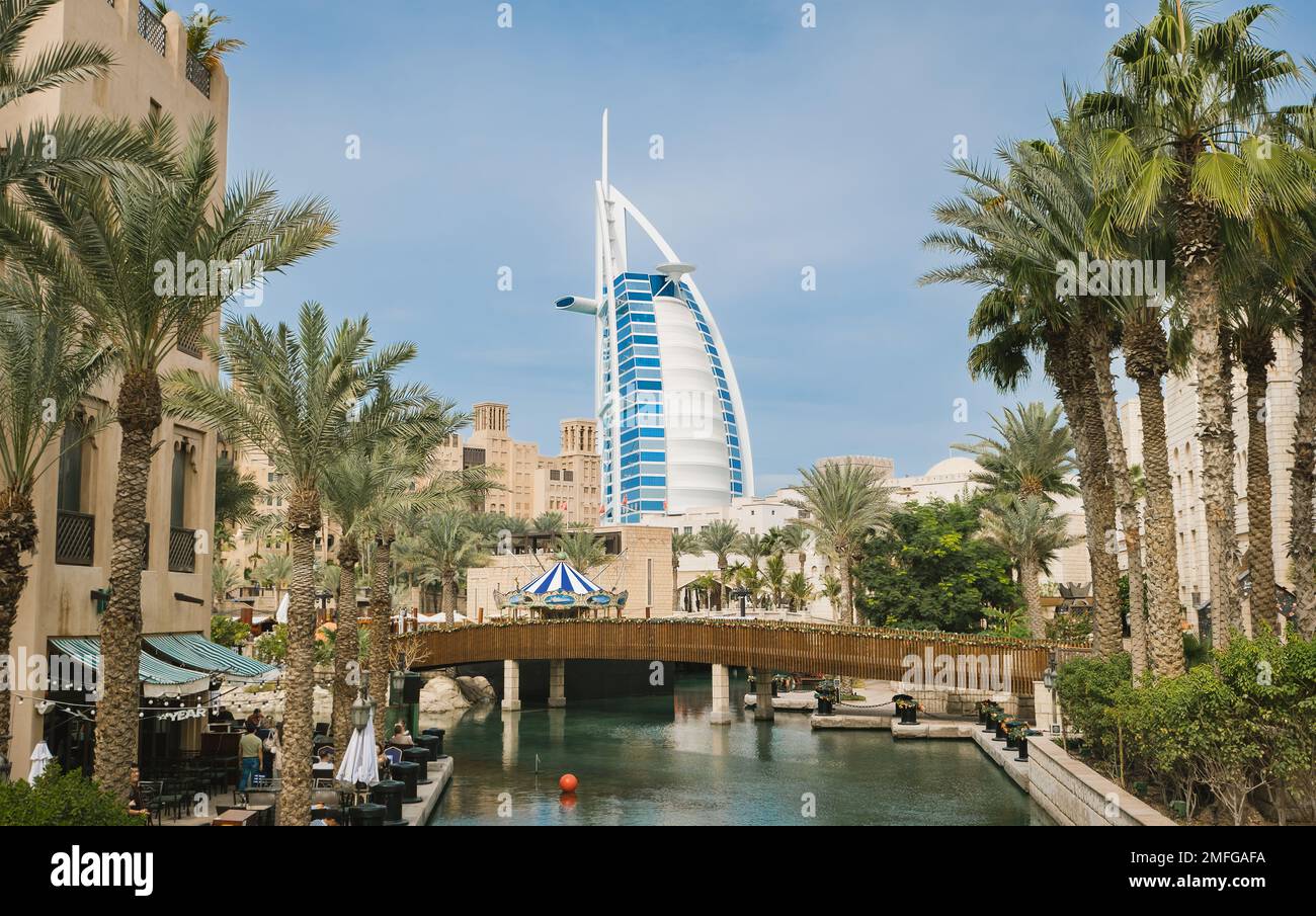 Madinat Jumeirah luxury resort Stock Photo - Alamy