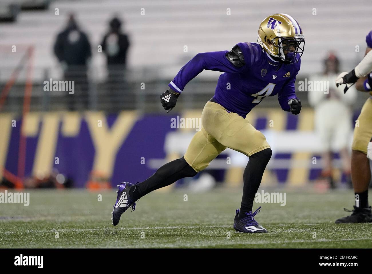 Washington wide receiver Terrell Bynum in action against Oregon State