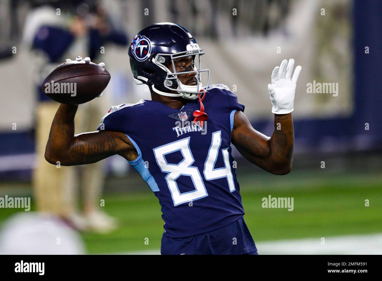 Tennessee Titans wide receiver Corey Davis warms up before an NFL football  game against the Indianapolis Colts Thursday, Nov. 12, 2020, in Nashville,  Tenn. (AP Photo/Wade Payne Stock Photo - Alamy
