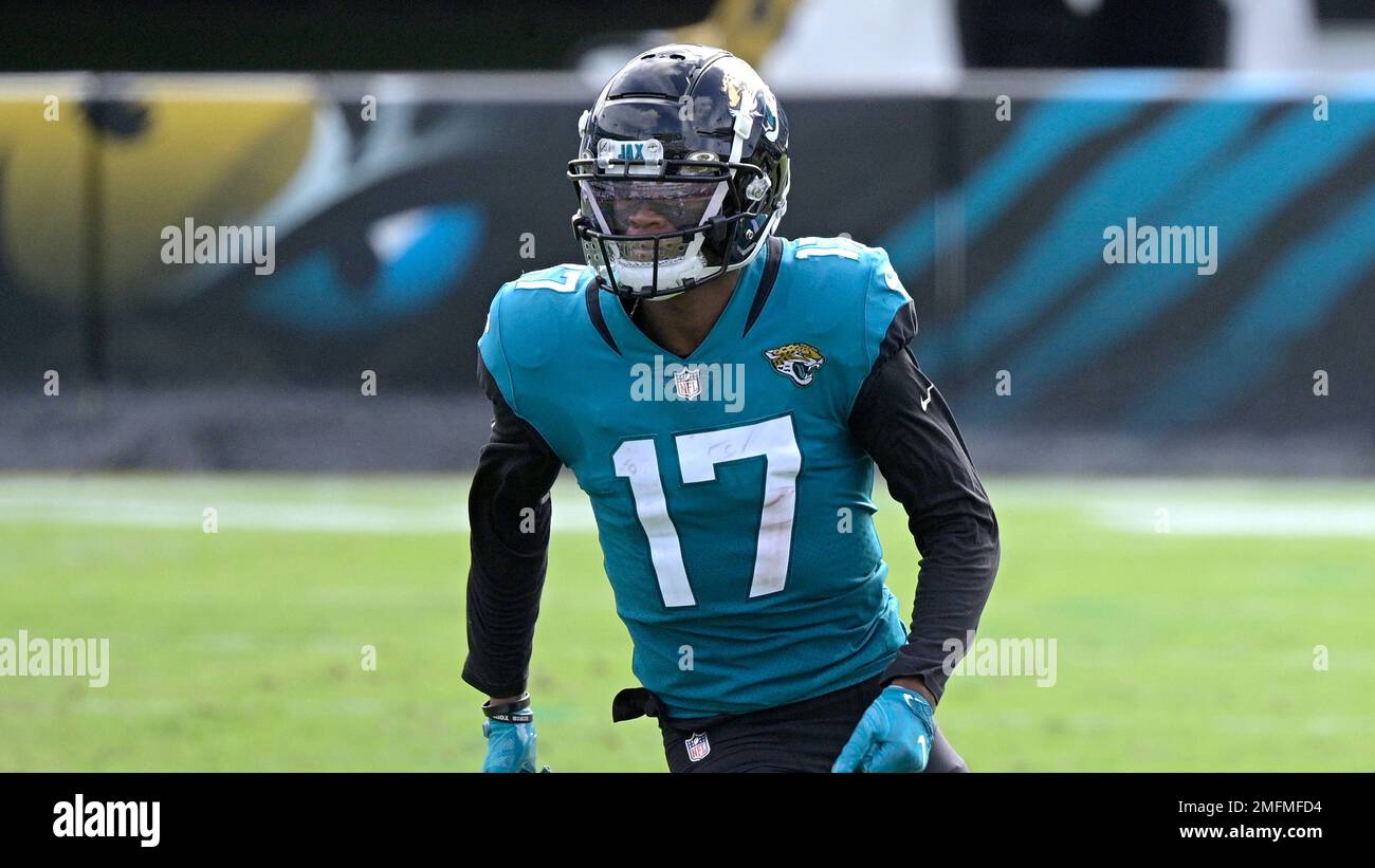 Jacksonville Jaguars wide receiver DJ Chark Jr. (17) runs a route ...