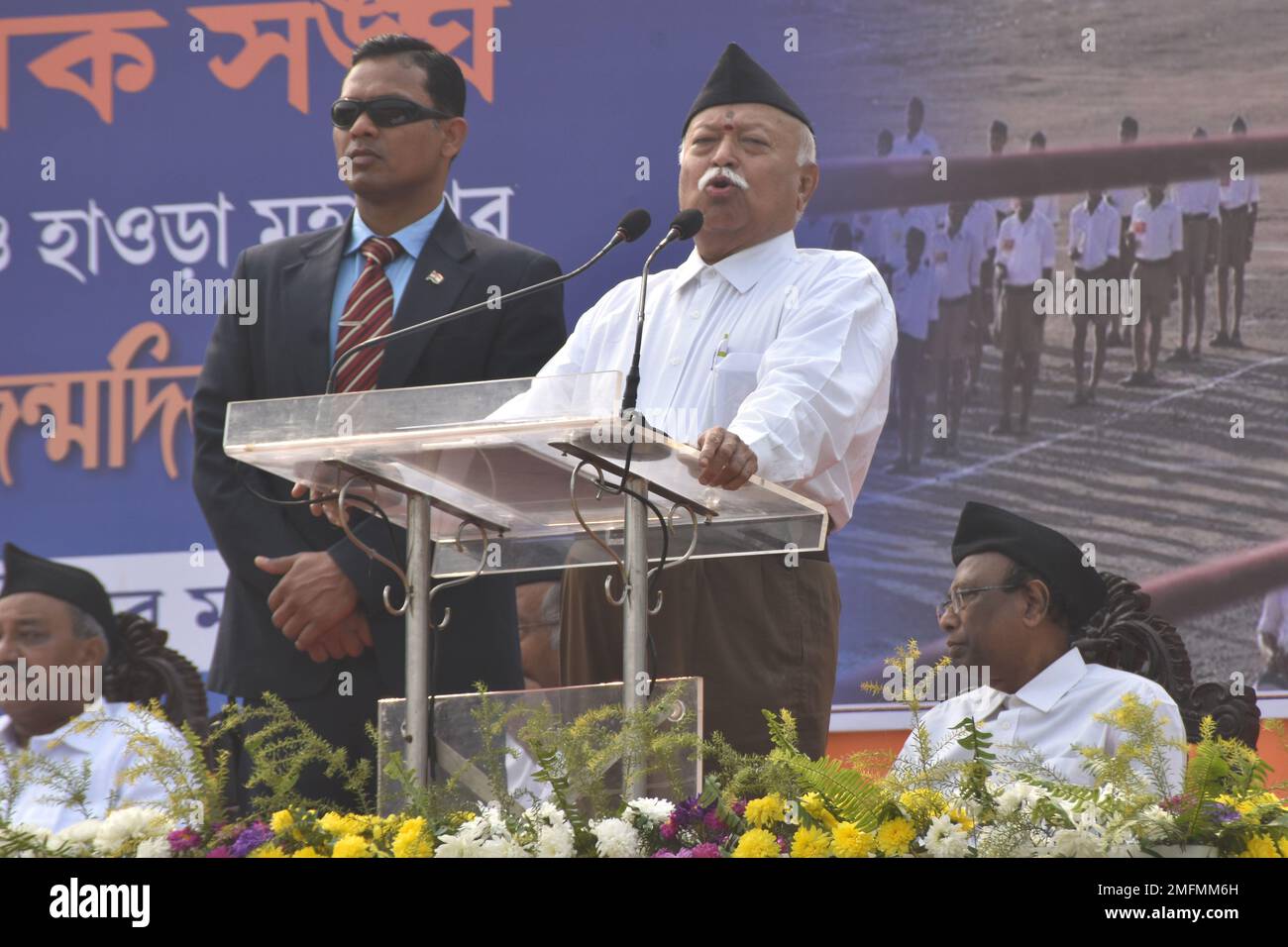 Kolkata, India. 23rd Jan, 2023. The Hindu Nationalist organization Rashtriya Swayamsevak Sangh (RSS) organized a rally to mark Netaji Subhash Chandra Bose's 126th birth anniversary in Kolkata, India on Jan. 23, 2023. RSS Chief Mohan Bhagwat was present there. (Photo by Sayantan Chakraborty/Pacific Press/Sipa USA) Credit: Sipa USA/Alamy Live News Stock Photo