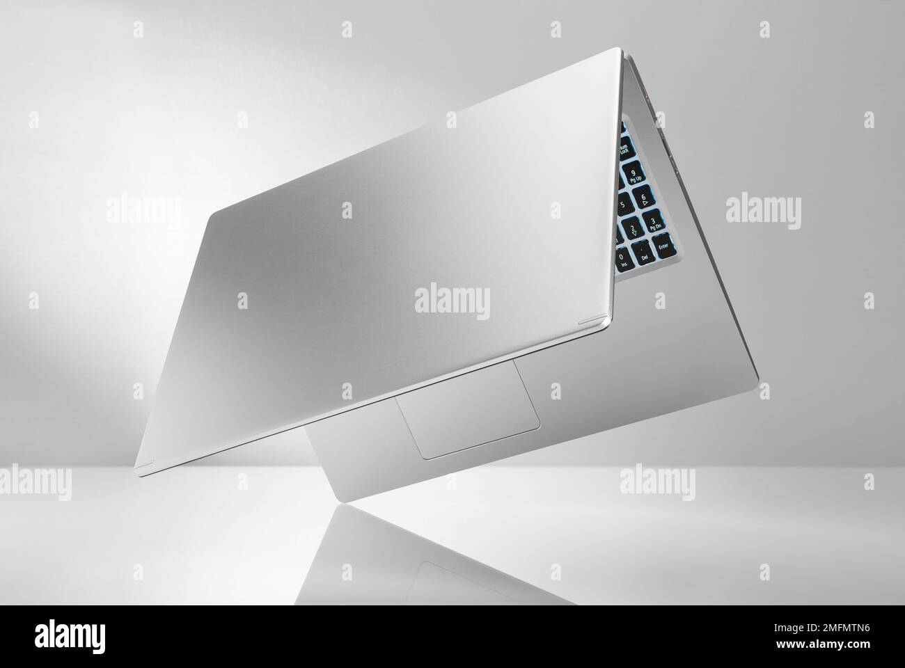 Silver table technology hi-res stock photography and images - Alamy