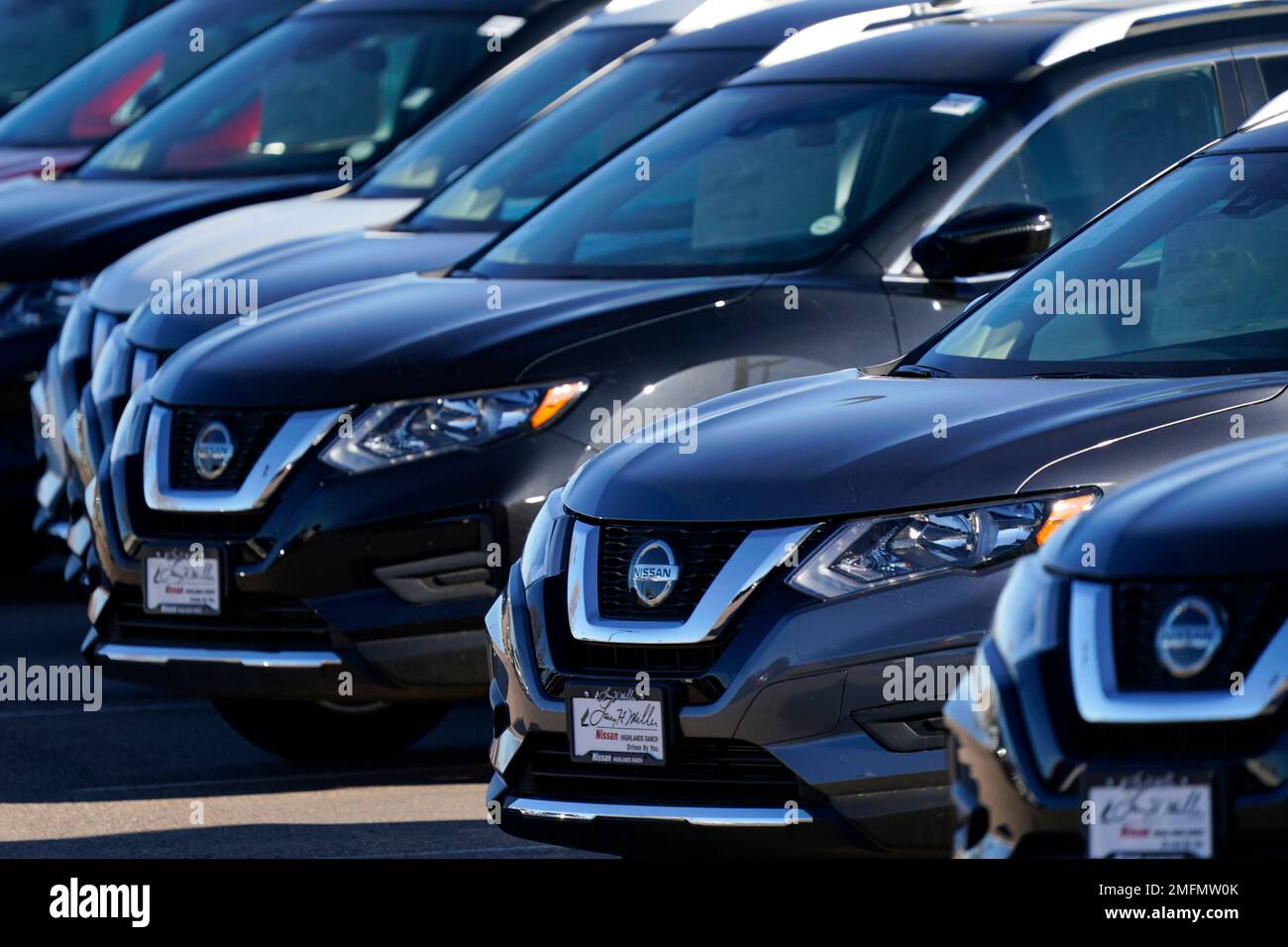 unsold 2020 nissan rogues