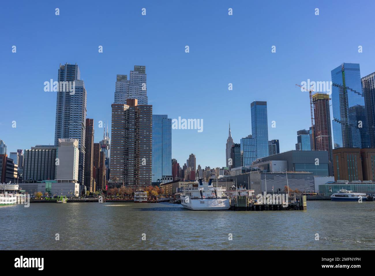 MANHATTAN SKYLINE 2022 visual data 2