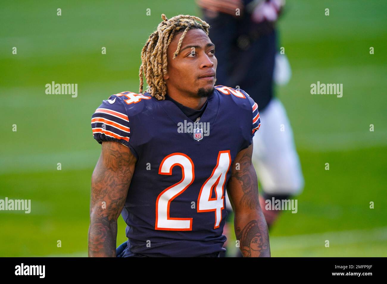 Chicago, United States. 16th Nov, 2020. Minnesota Vikings running back  Dalvin Cook (33) tires to maneuver past Chicago Bears cornerback Buster  Skrine (24) during the second quarter at Soldier Field in Chicago