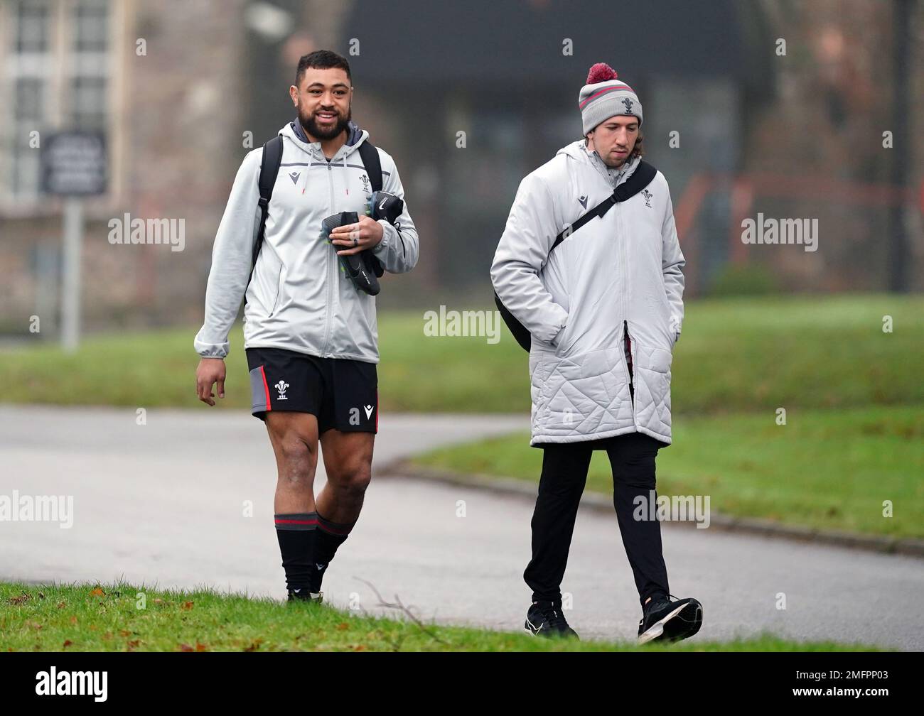 Wales' Taulupe Faletau and Justin Tipuric during a training session at ...