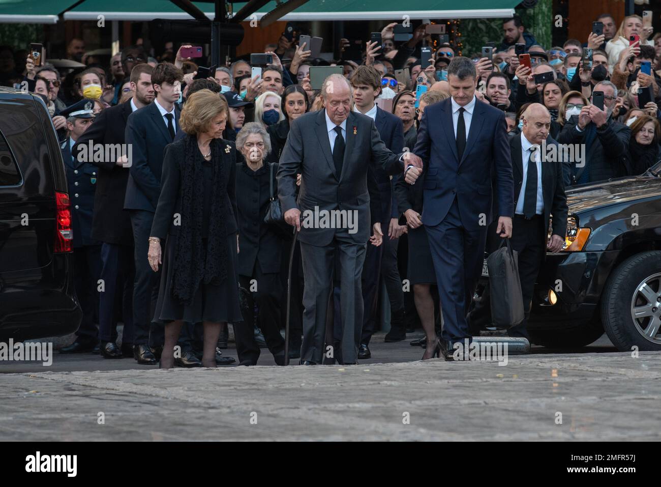 Athens, Greece. 16th January 2023. Queen Sofia of Spain, Princess Irene of Greece and King Juan Carlos of Spain arrive for the funeral of the former King Constantine II of Greece at the Metropolitan Cathedral of Athens. Credit: Nicolas Koutsokostas/Alamy Stock Photo. Stock Photo